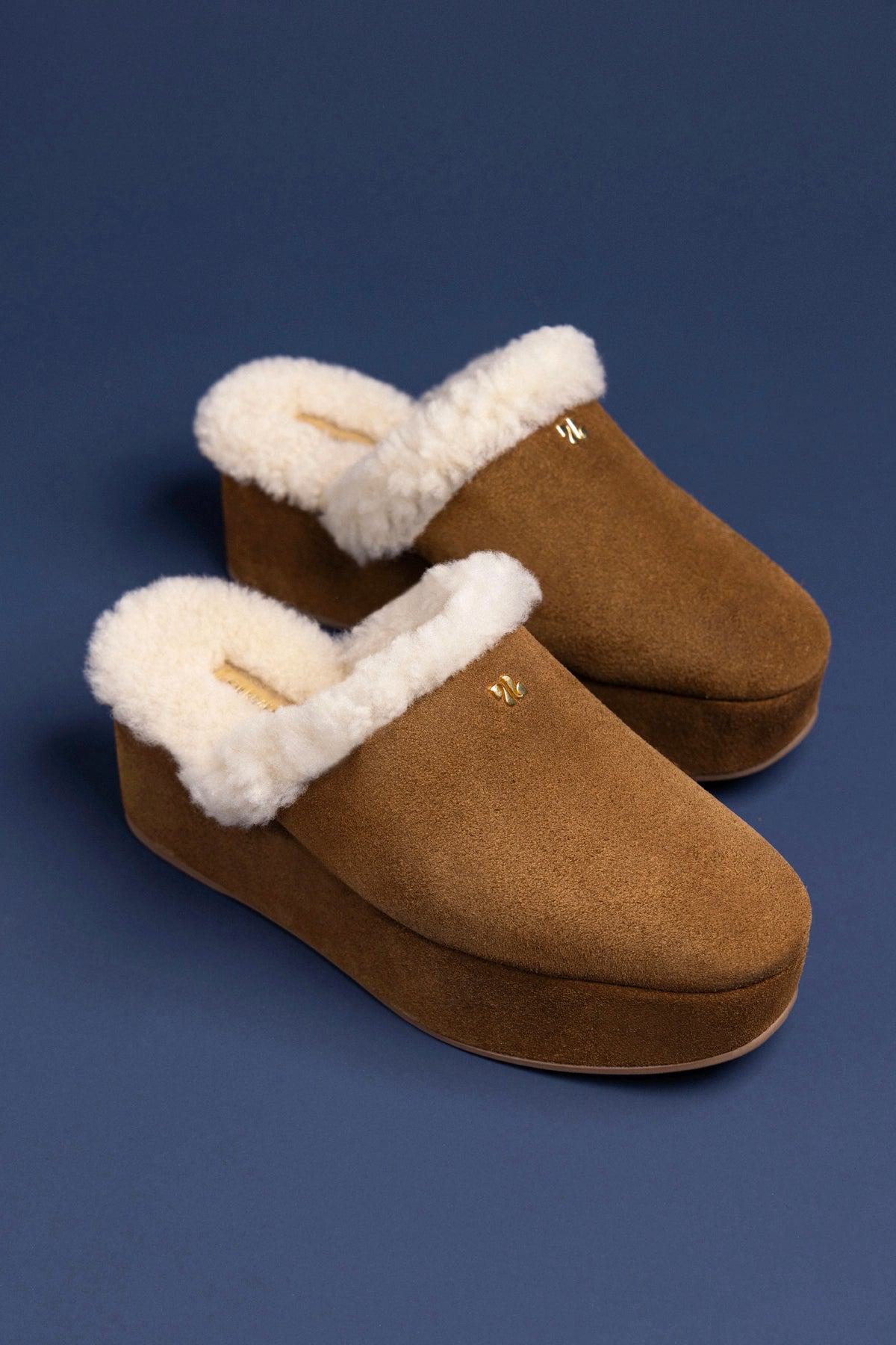 Dani Flatform Mule In Russet Suede