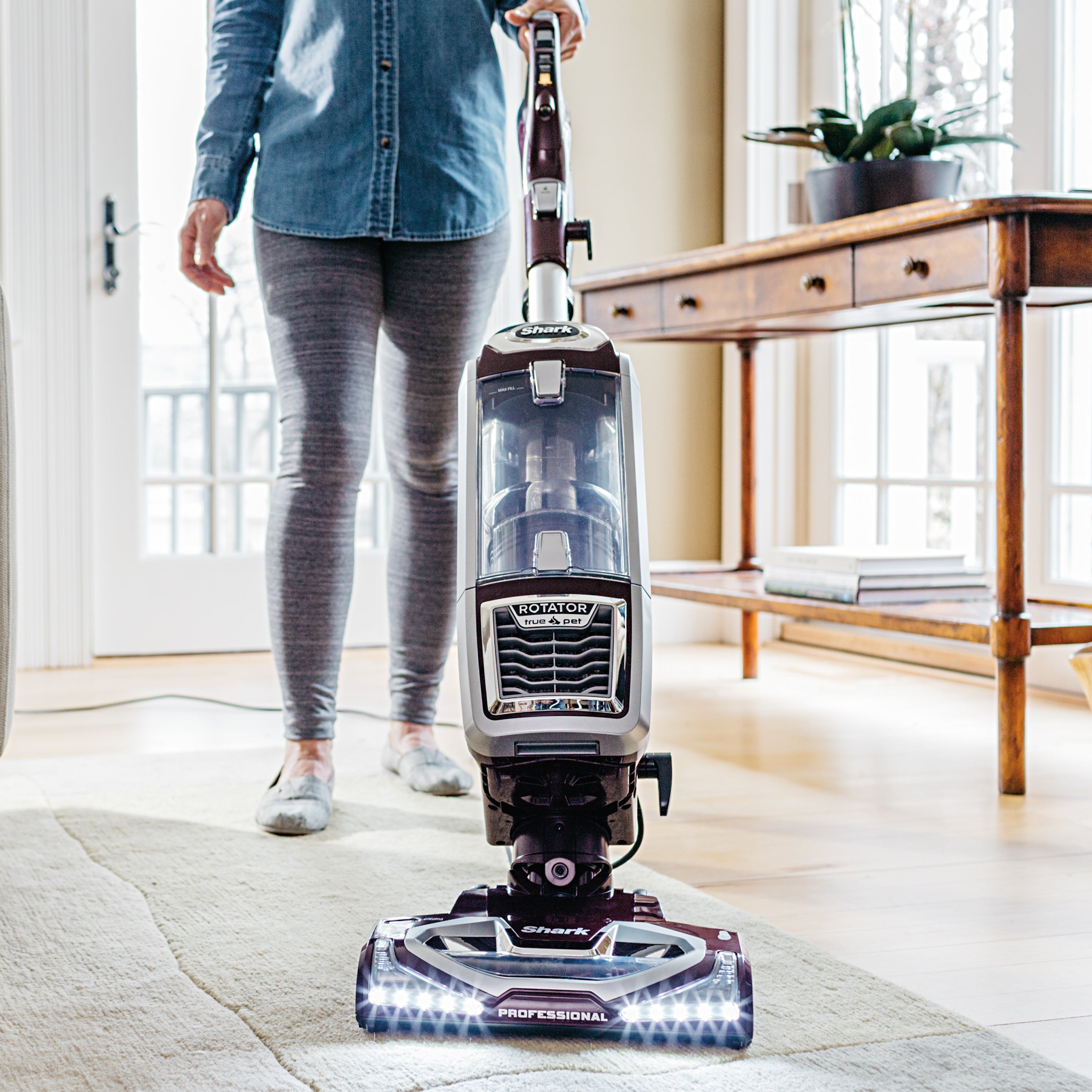 Rotator TruePet w/ Powered Lift-Away
