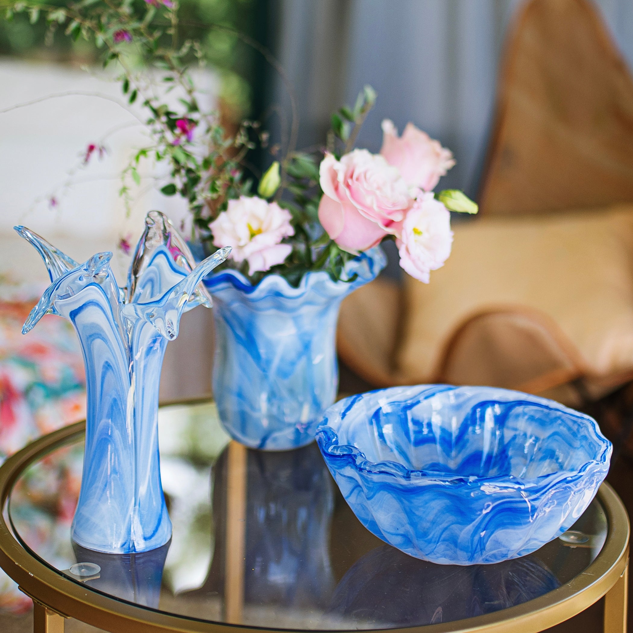 Onda Glass Cobalt Small Tulip Vase in Blue