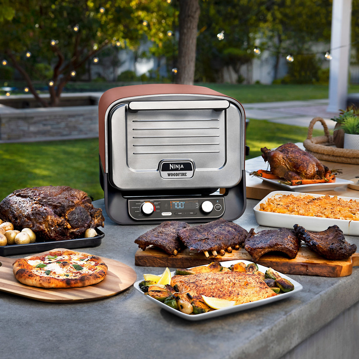 Woodfire 8-in-1 Outdoor Pizza Oven in Red