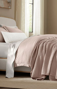 Waffle Bed Blanket in Dusty Rose