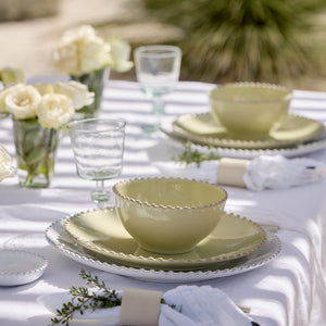 Pearl Collection Dinner Plates in Lilly Green, Set of 6