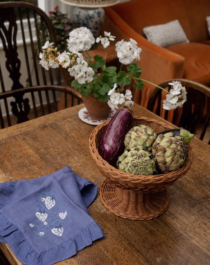 Peche Fruit Bowl