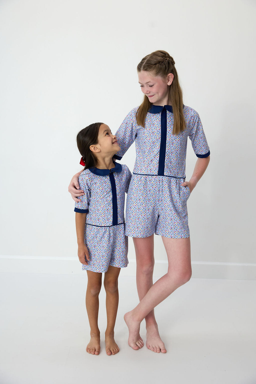 Little Skipper Romper in Floral Seersucker