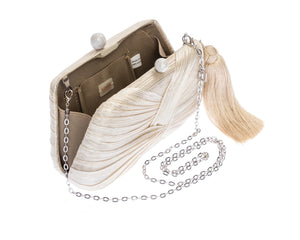Rosie Clutch in Natural