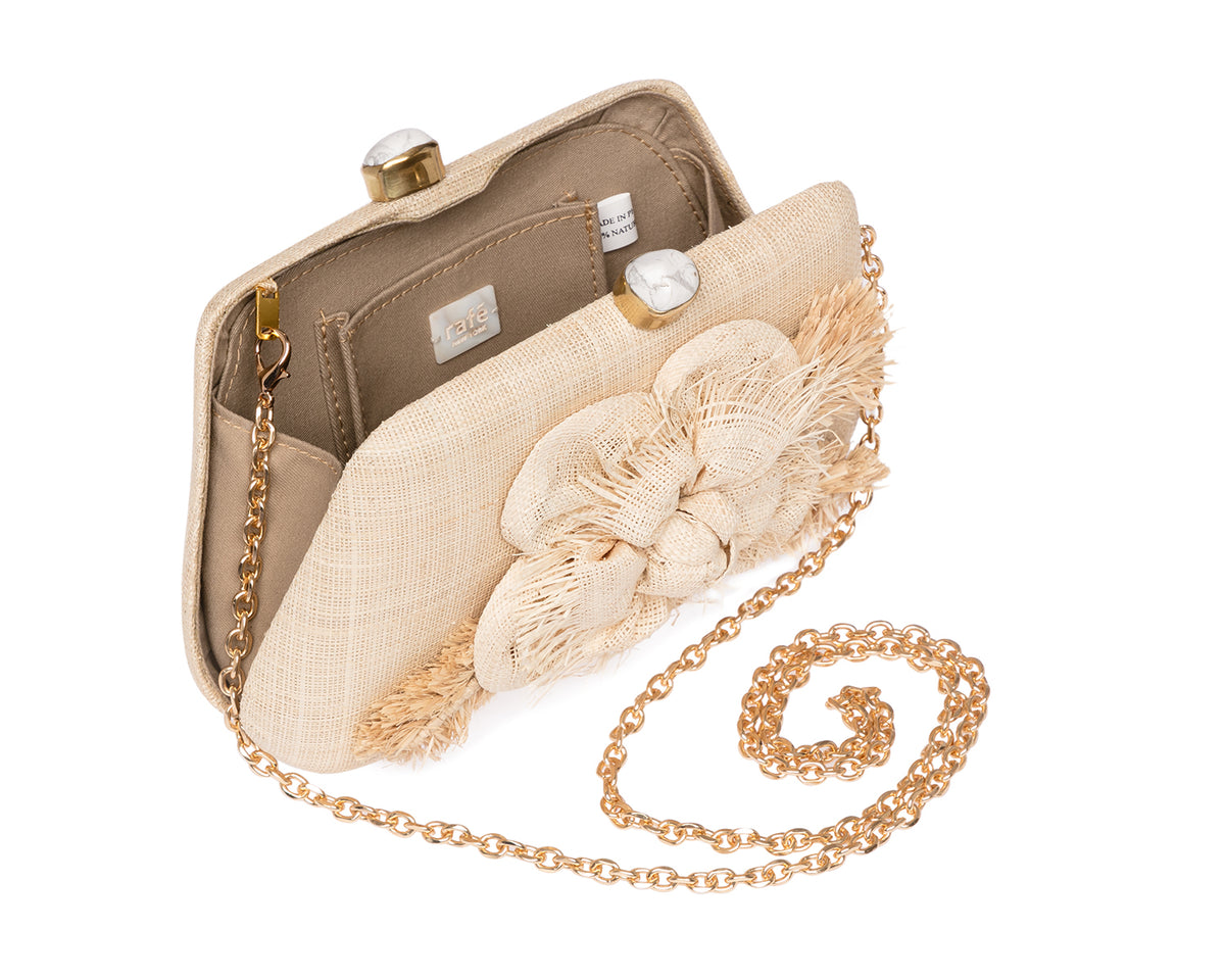 Rosie Clutch in Natural
