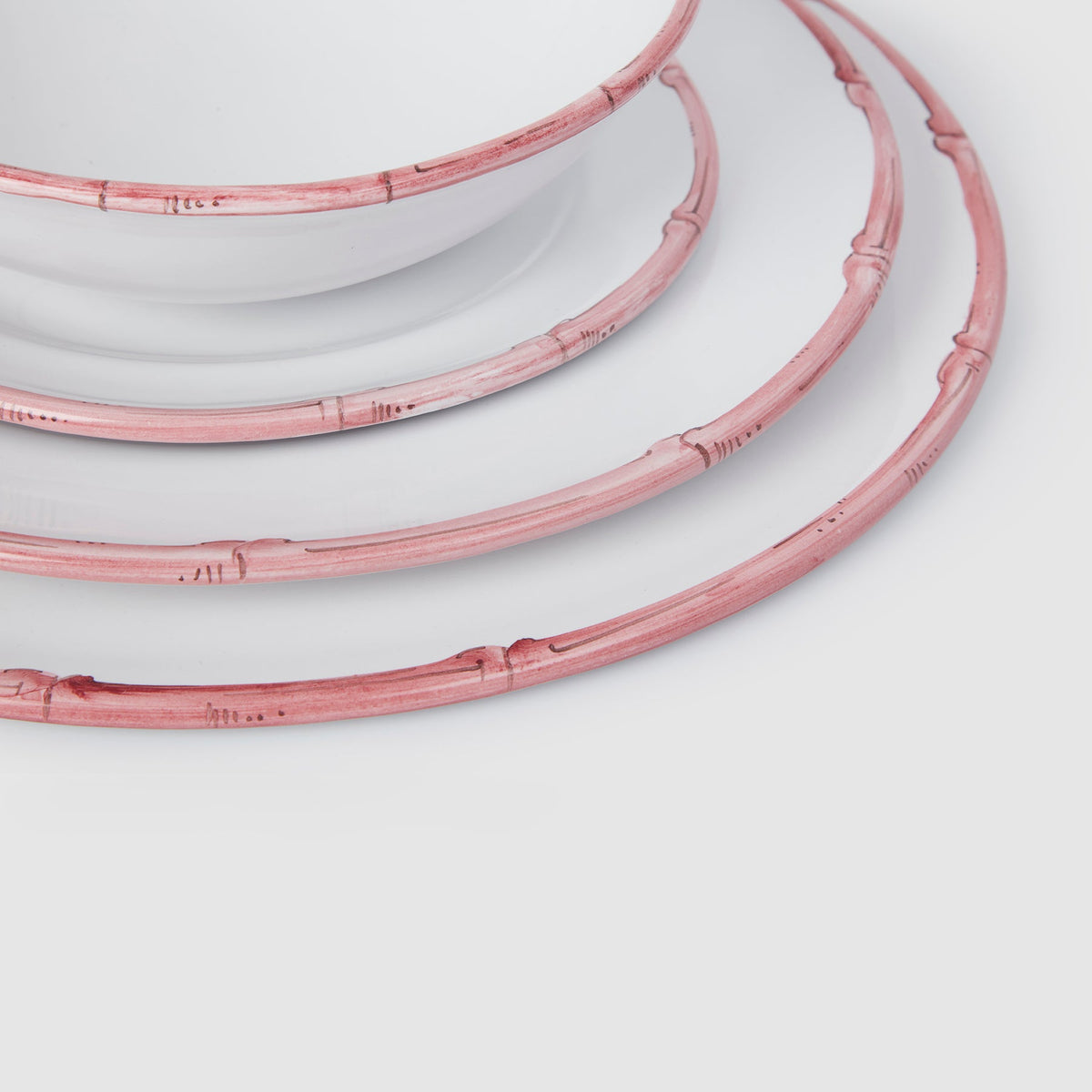 Ramatuelle Bamboo Large Dinner & Charger Plate in Rose