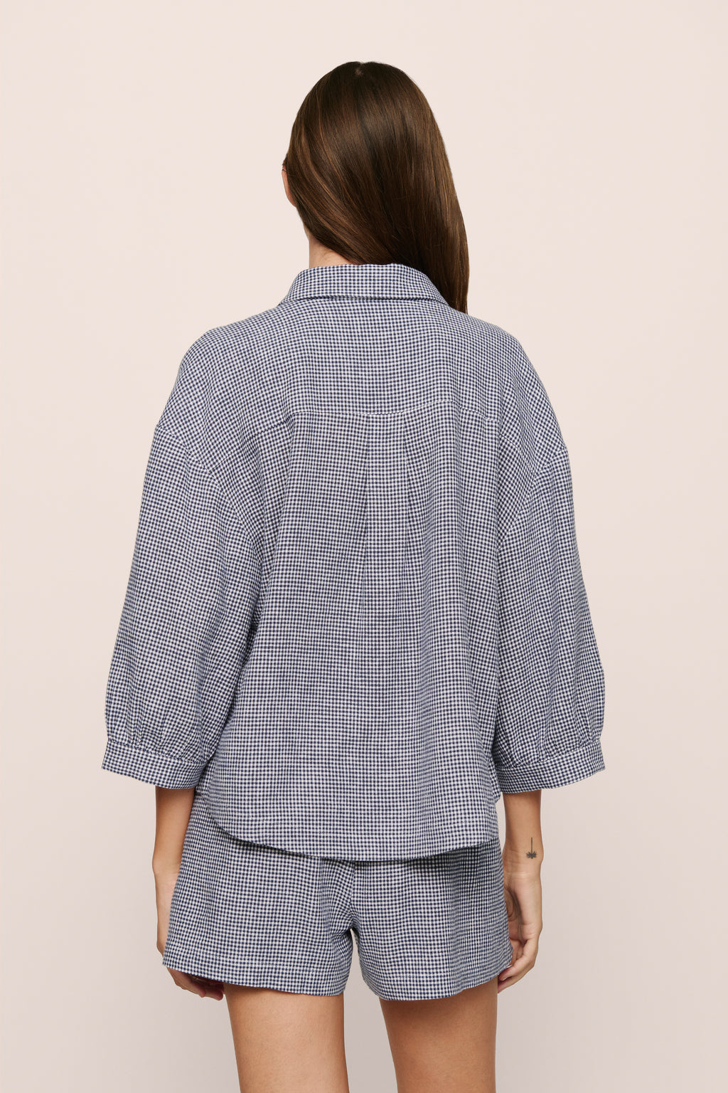Linen Blend Relaxed Short in Gingham White/Navy