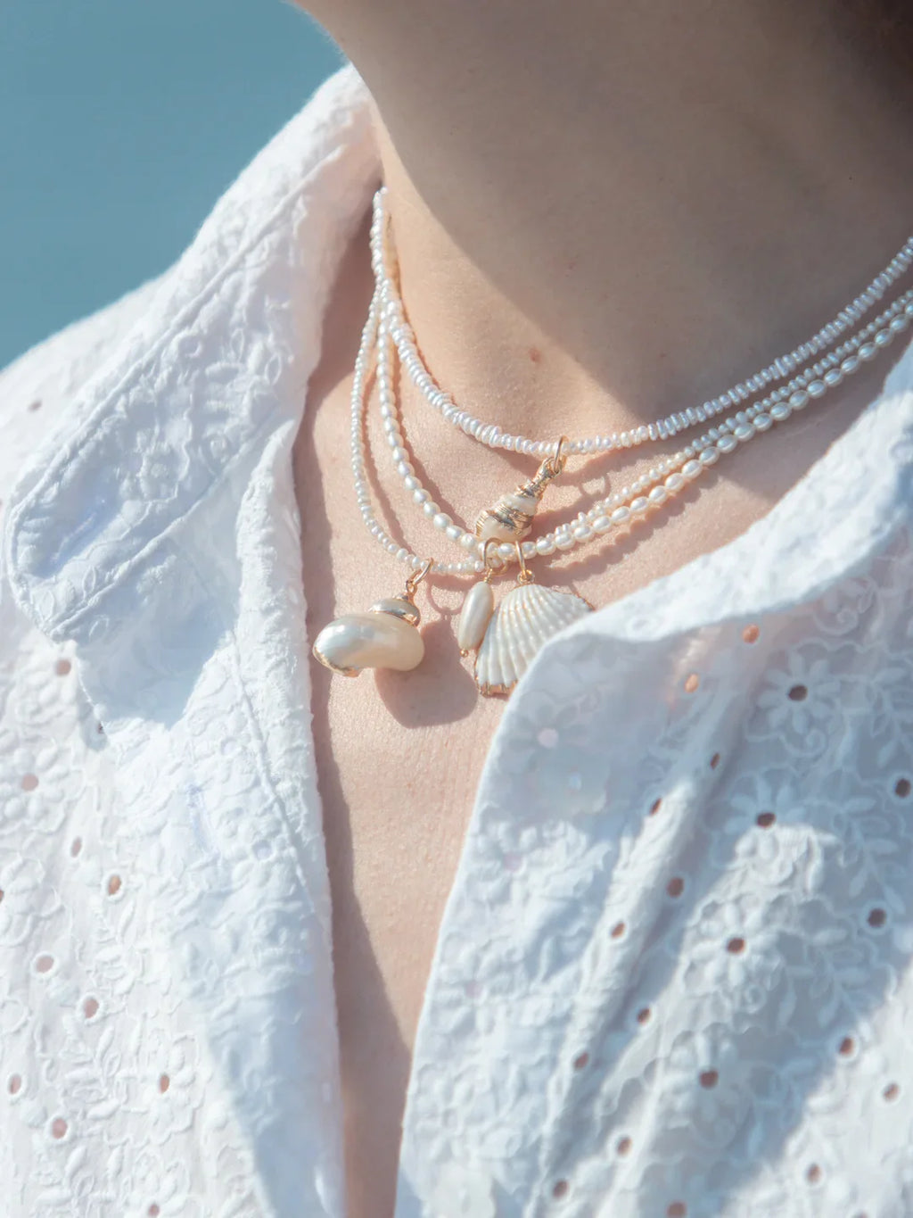 Turbo Shell Charm in White
