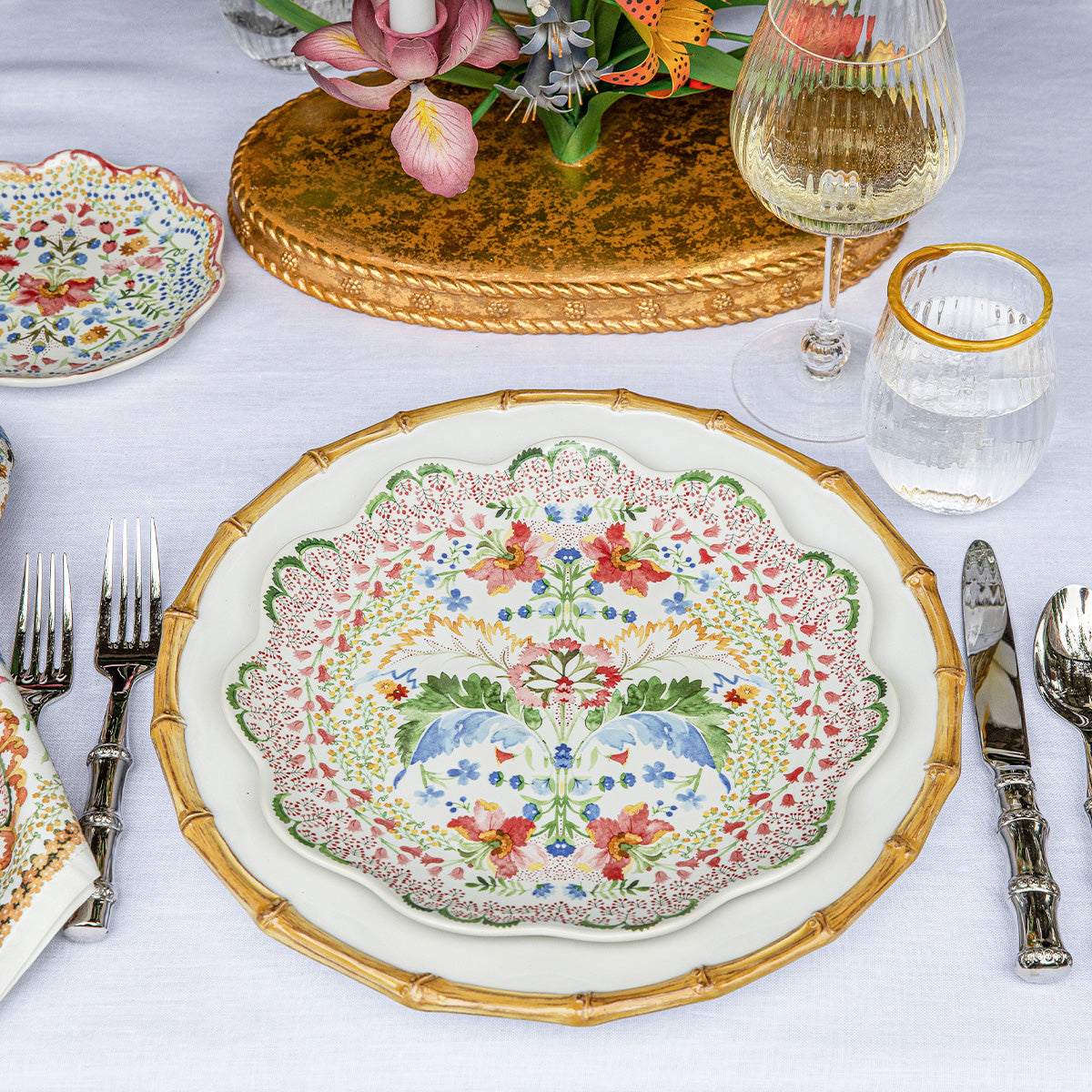 Sofia Dinner Plate in Multi