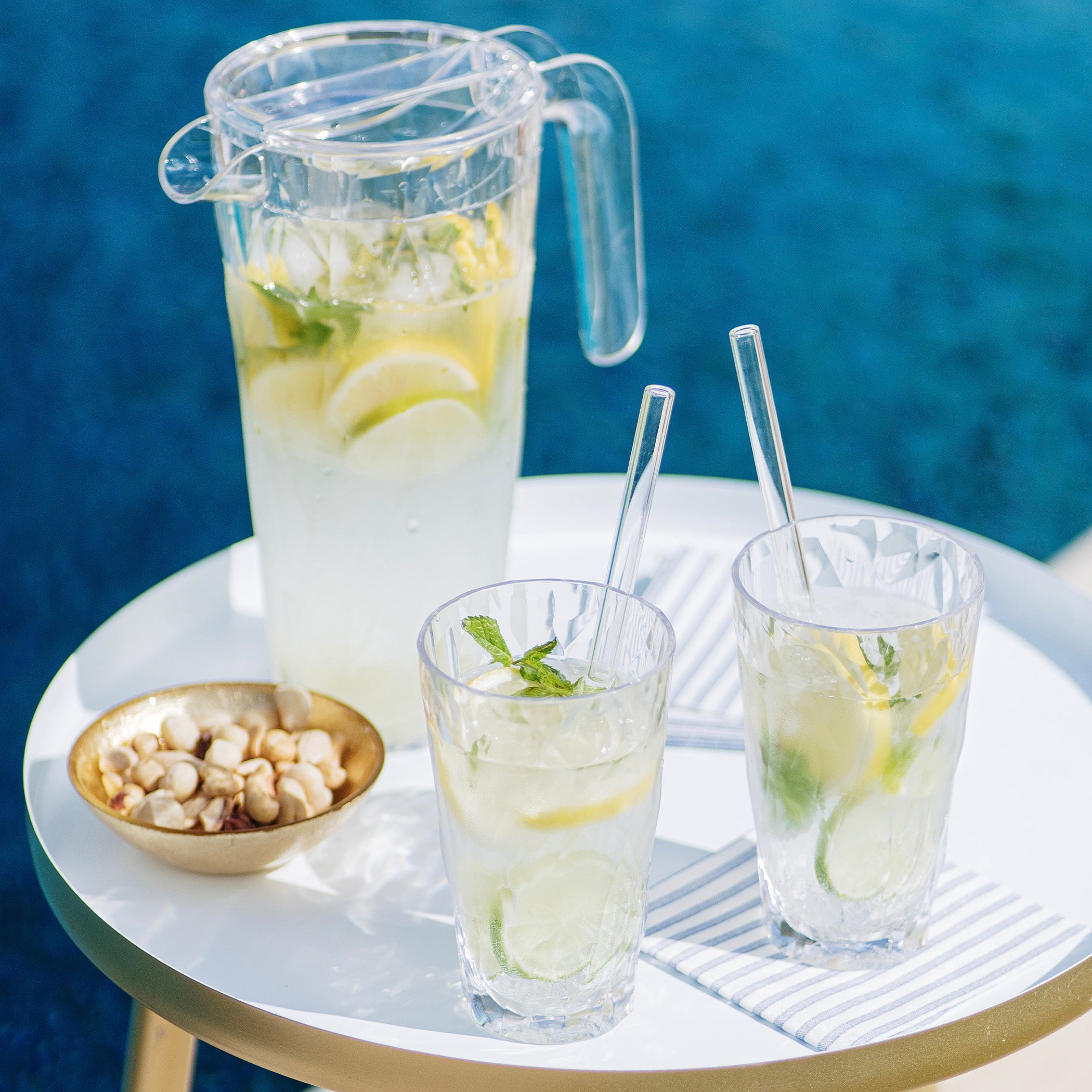 Superglass Pitcher in Clear