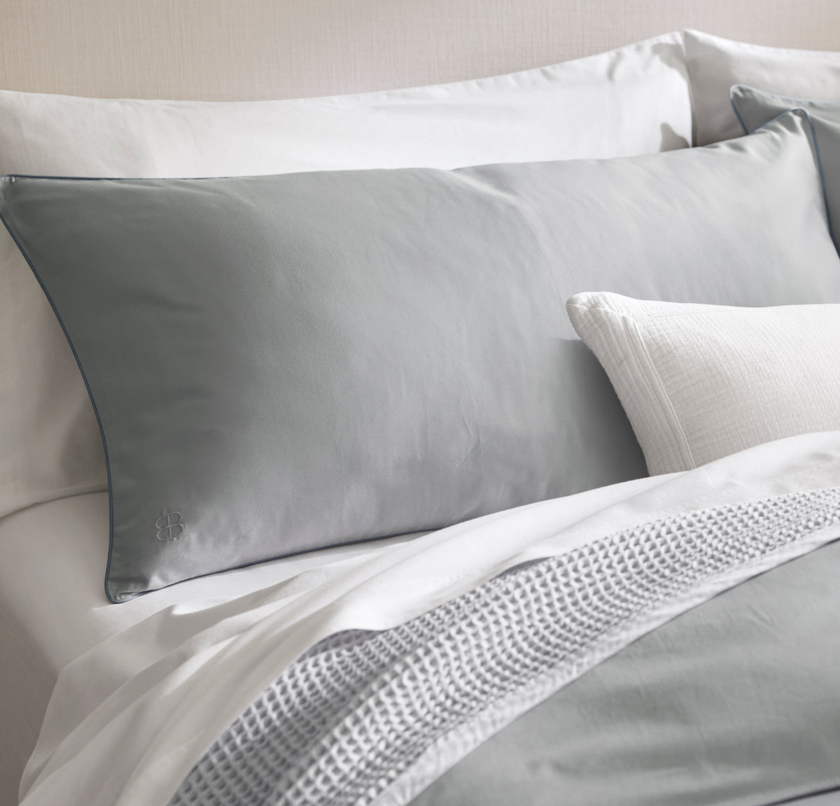 Signature Piped Edge Duvet Set