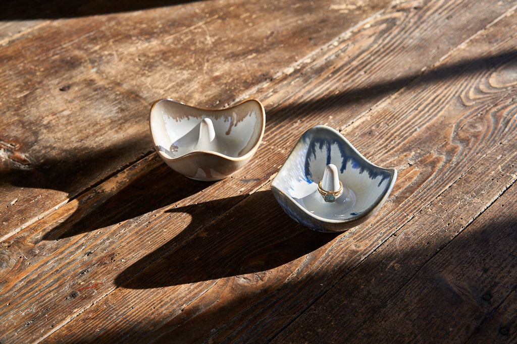 Ring Holder in Gift Box in Bluff