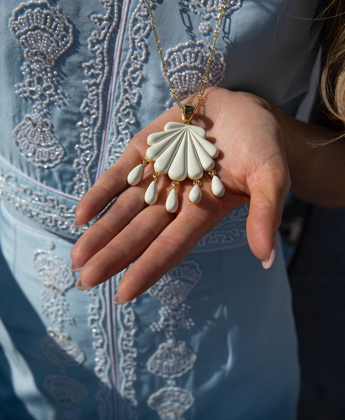 Sirena Pendant