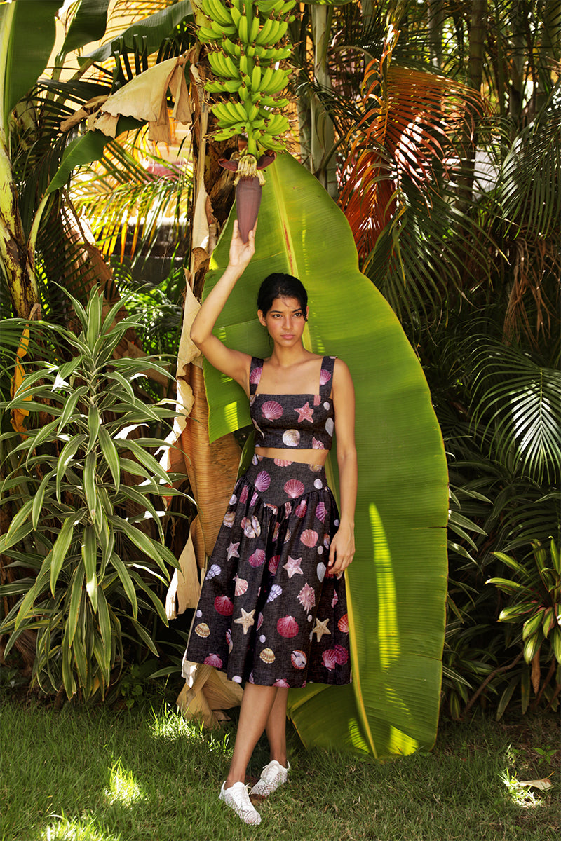 Sotavento Midi Skirt in Conchitas Black Print