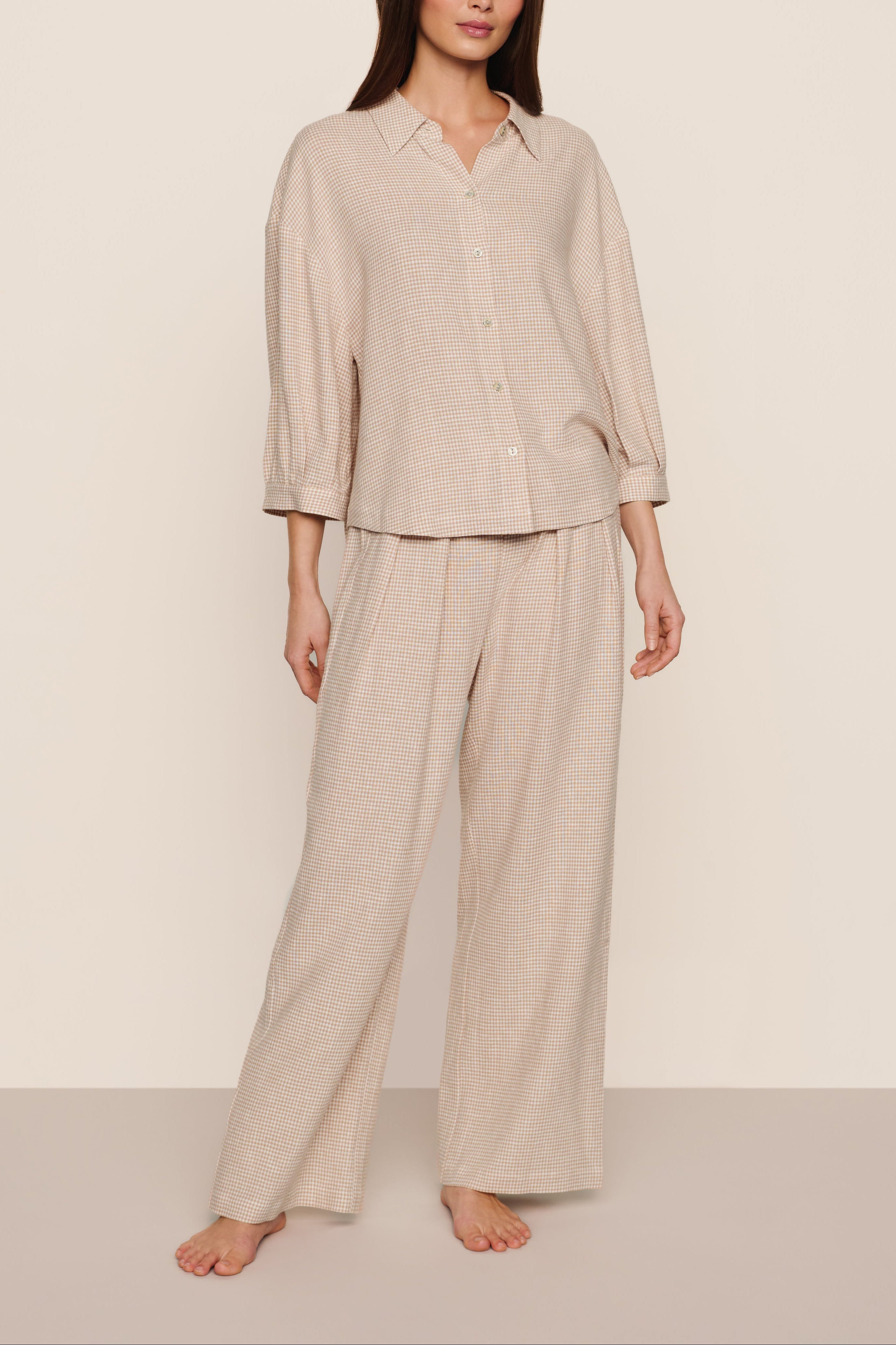 Linen Blend Relaxed Sleeve Top in Gingham White/Warm Taupe