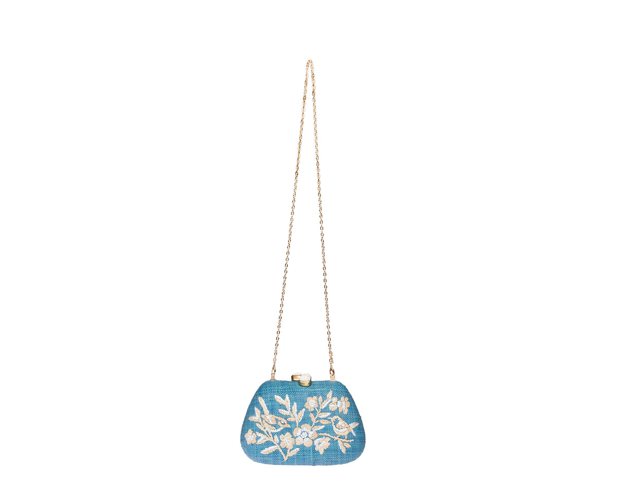 Tamu Clutch in Blue/White