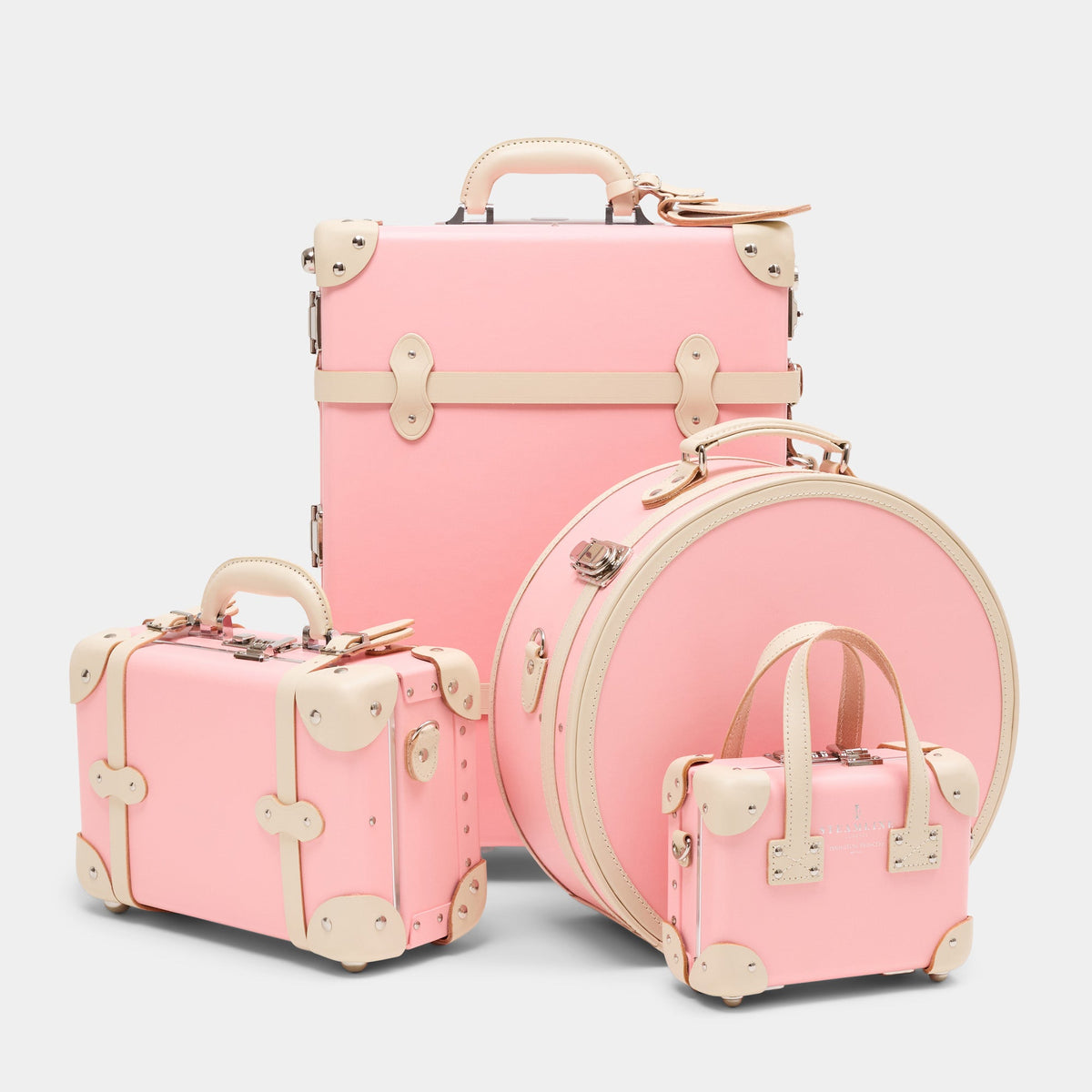 The Hamilton Princess Bermuda x SteamLine Vanity