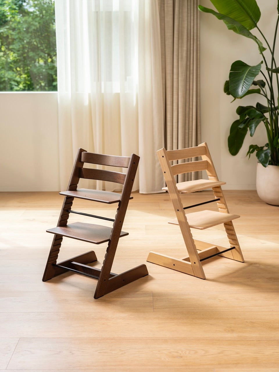 Tripp Trapp® High Chair in Oak Natural