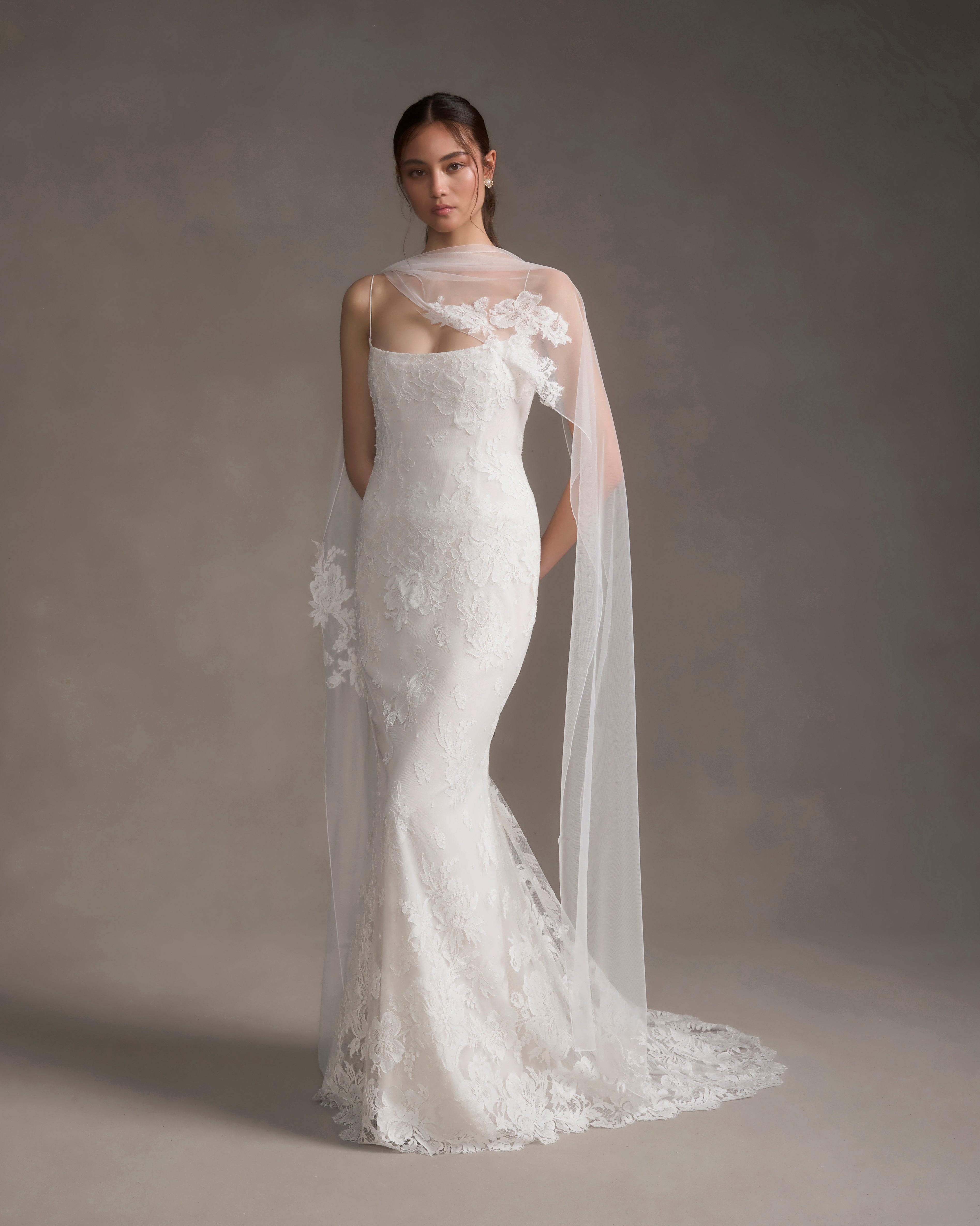 Tulle Scarf with Lace