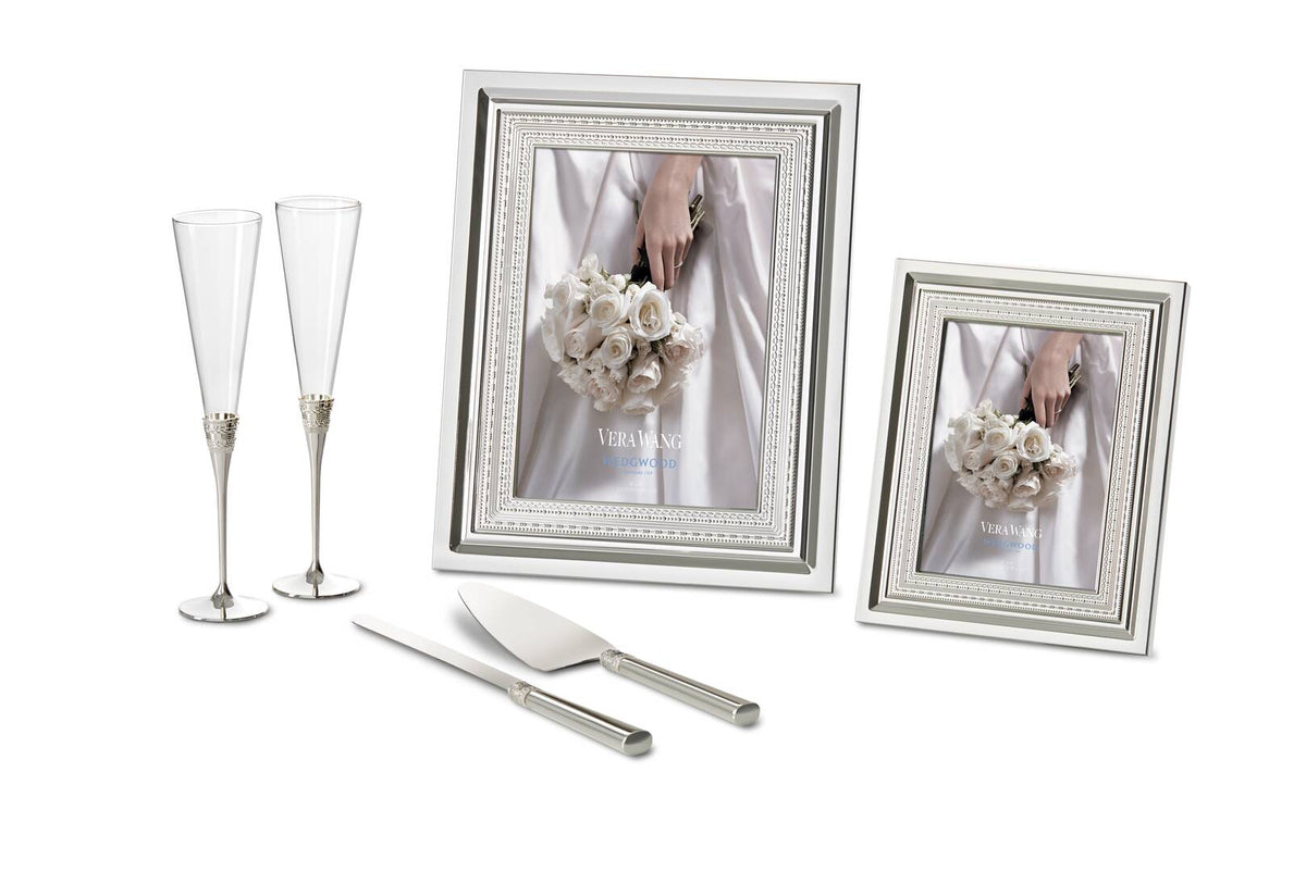 Vera Wang With Love Toasting Flute in Silver, Set of 2