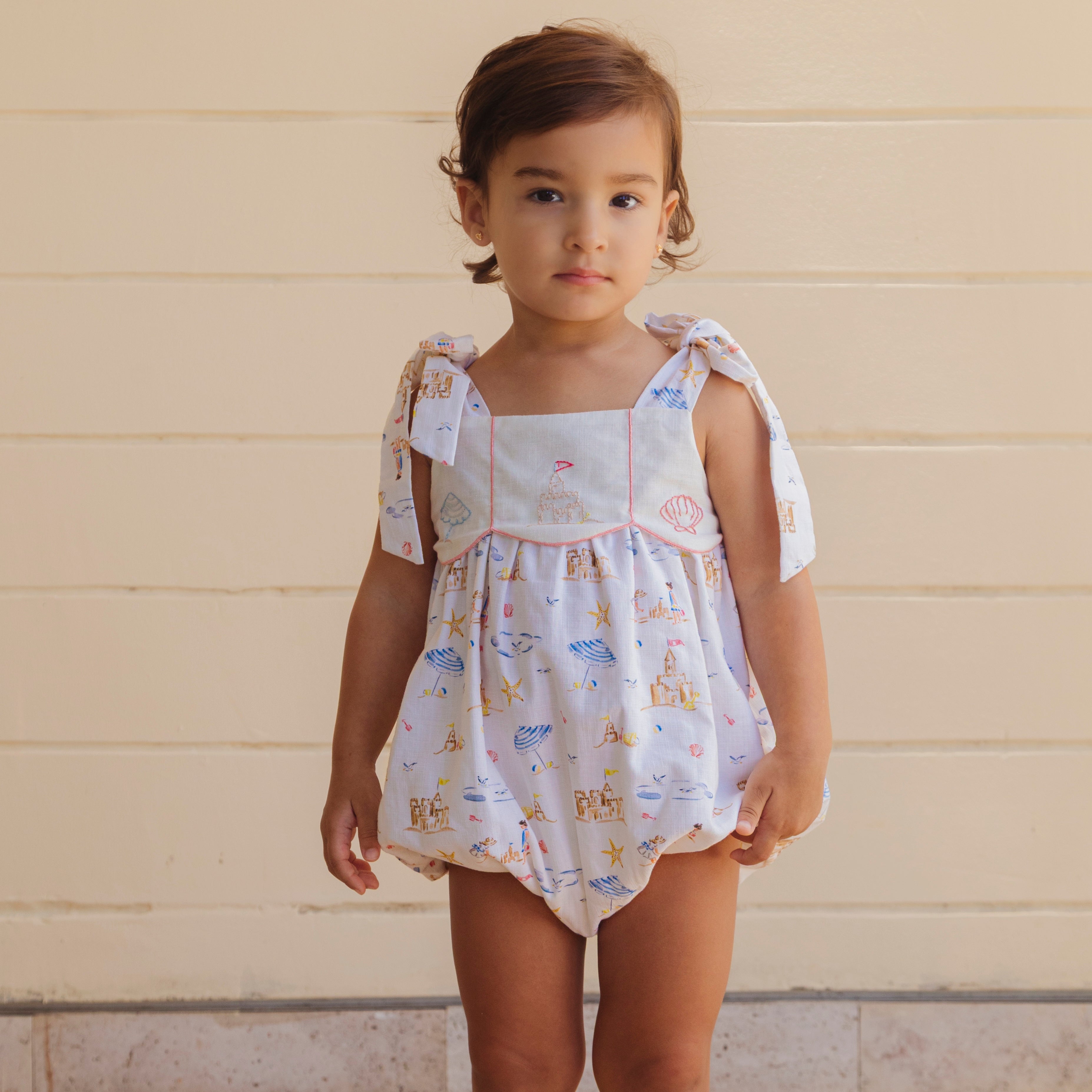 Sandy Girl Bubble
