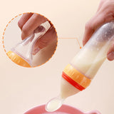 Gourde bébé avec cuillère