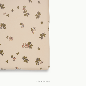 Peter Rabbitª (on sale)@deboss detail of Peter Rabbitª padded micro+