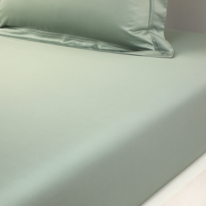 Triomphe Bedding Collection in Veronese