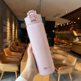 Thermos avec paille
