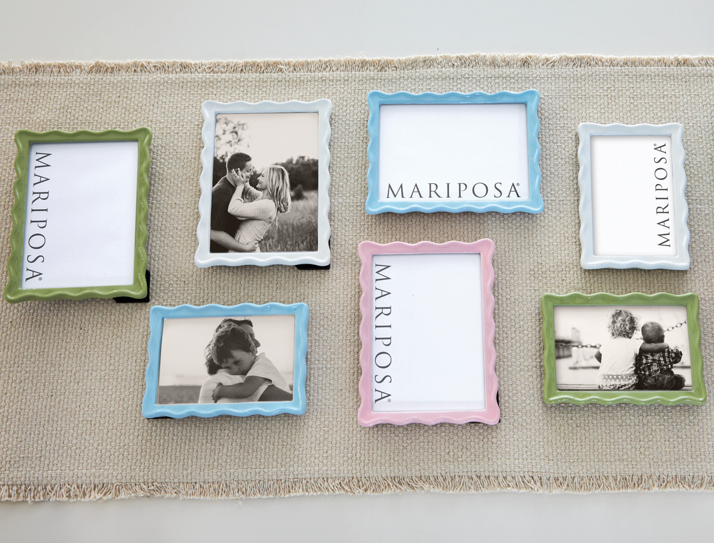 Wavy Aqua Frame