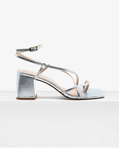 Ana Sandal
