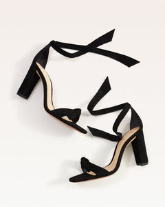 Clarita Block 90 in Black Suede