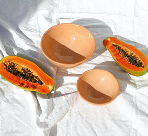 Casa Melocoton Medium Bowl with Peach Glaze